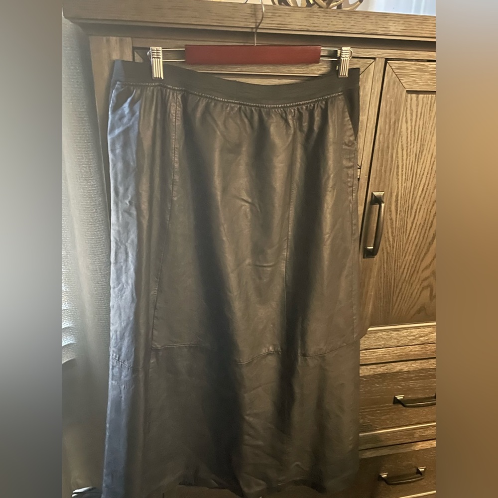 100% leather maxi skirt